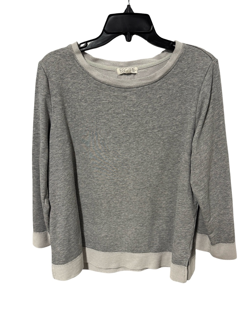Escape Women's Light Heather Gray Pullover Sweatshirt